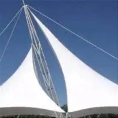 Spänd membranstruktur